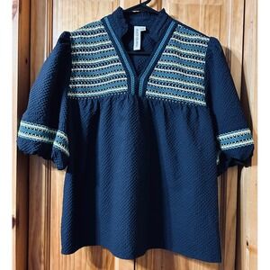 Grace + Karma Women's Small Navy Seersucker Blouse Embroidered Ruffle Neck NWOT